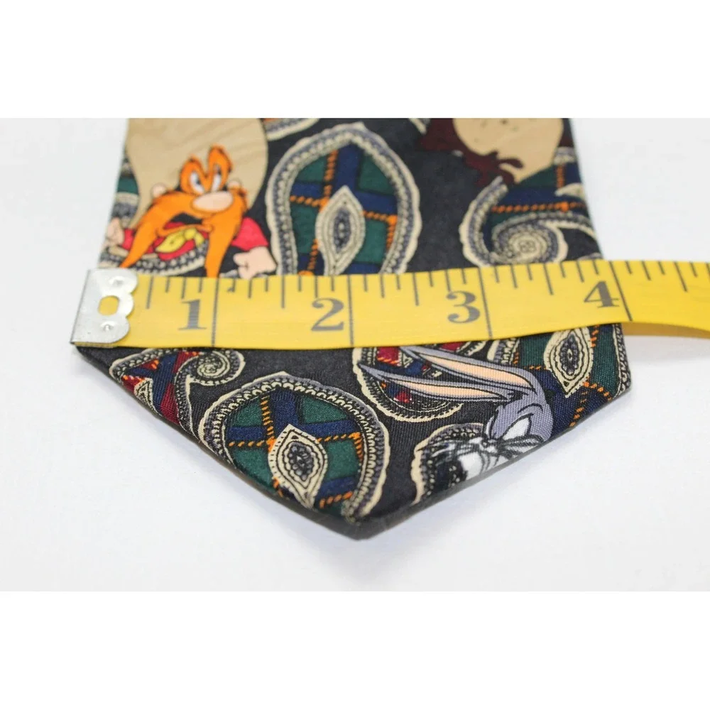 Vintage 1994 Looney Tunes Tie Paisley Character Necktie Bugs Bunny Sylvester